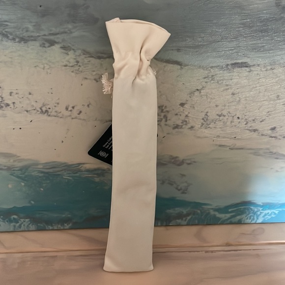 GROVE reusable silicone straws set of 4 with cleaning brush NEW - Picture 4 of 9